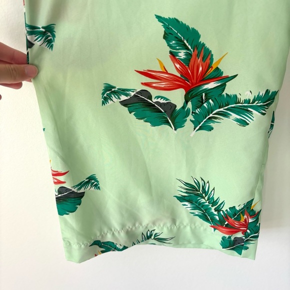 Mango Green Red Floral Pant Wide Leg Satin Flowy Tropical Boho Leaf Resort Wear - Picture 3 of 10